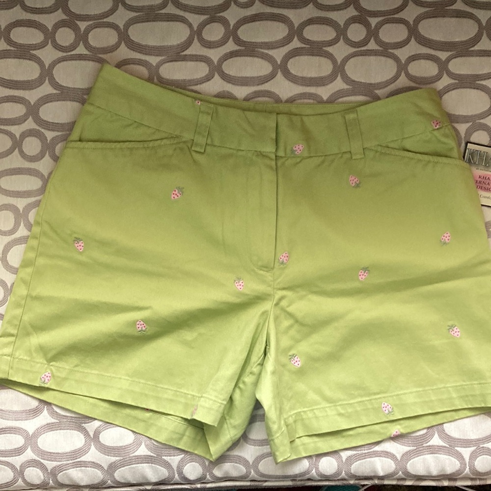 Khakis International Design Women’s Shorts